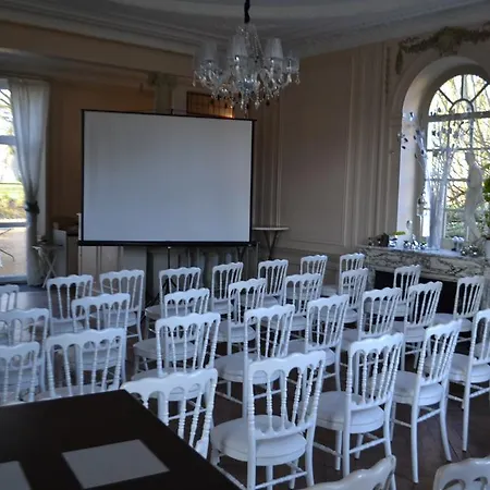 Le Domaine Du Chene Vert Guest house